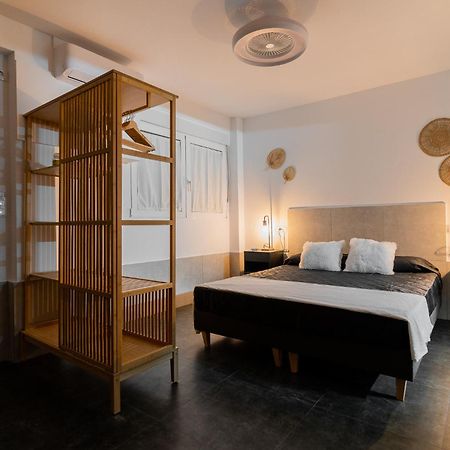 Aptuvalencia-F&B Sol Sl Kültér fotó