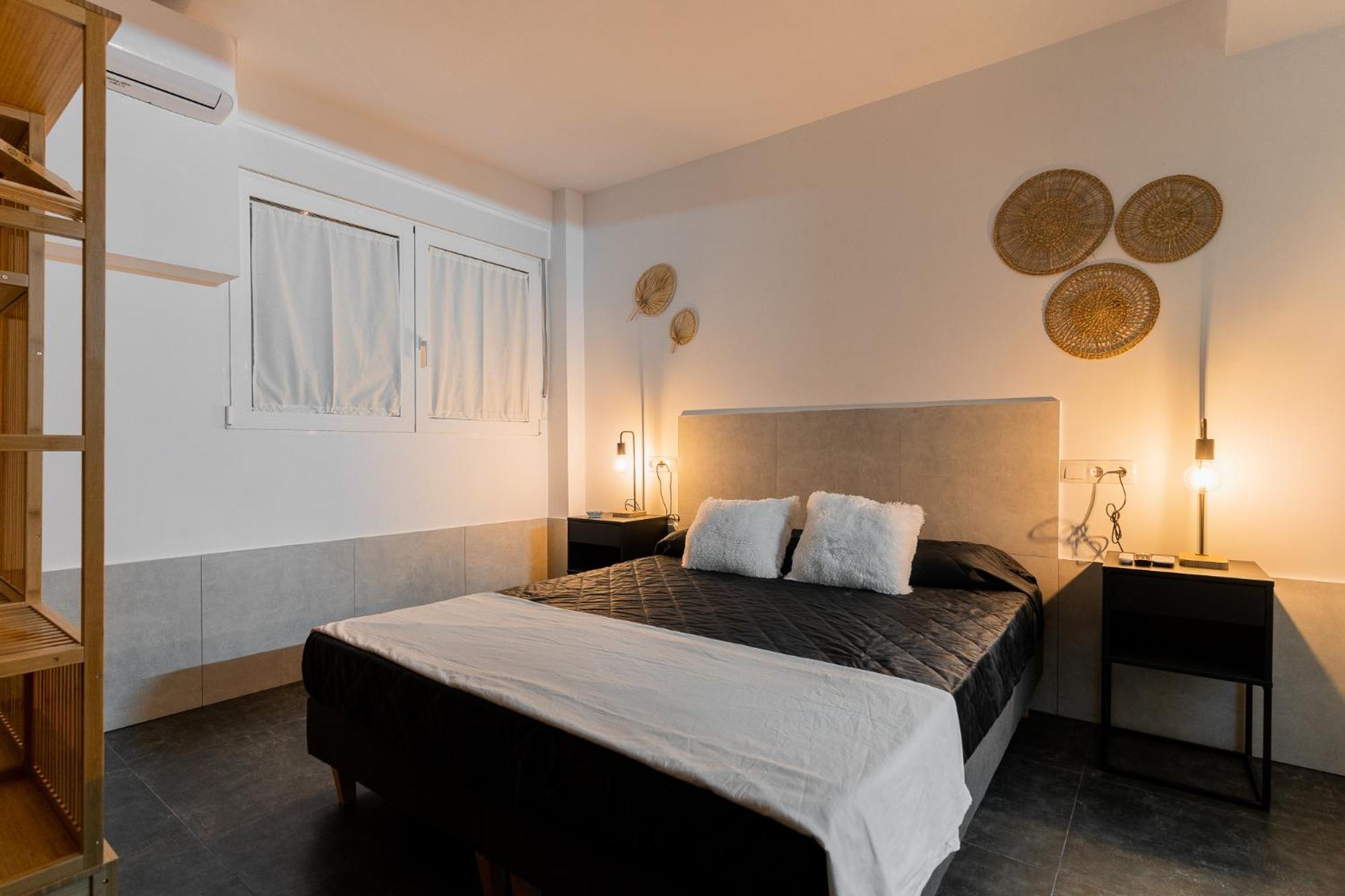 Aptuvalencia-F&B Sol Sl Kültér fotó